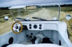 Itens obrigatórios nos buggies.Espelho retrovisor colado no parabrisa - Espelhos de Buggies