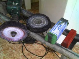 Equipamento e material necessários para o polimento