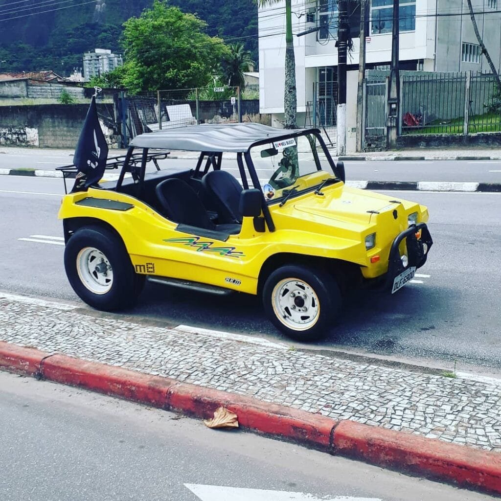 Foto do Mês no Planeta - Foto Verão 2021 - Roberto Lee e o "Febre Amarela" no centro de Caraguatatuba-SP